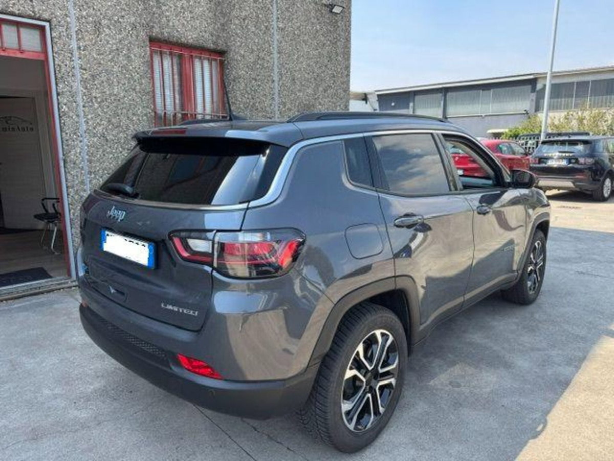 Jeep Compass 1.3 T4 190CV PHEV AT6 4xe Limited (10)