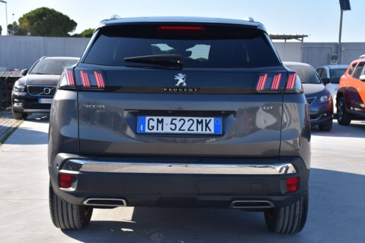 Peugeot 3008 BlueHDi 130 S&S EAT8 GT (5)