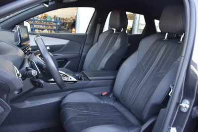 Peugeot 3008 BlueHDi 130 S&S EAT8 GT (8)