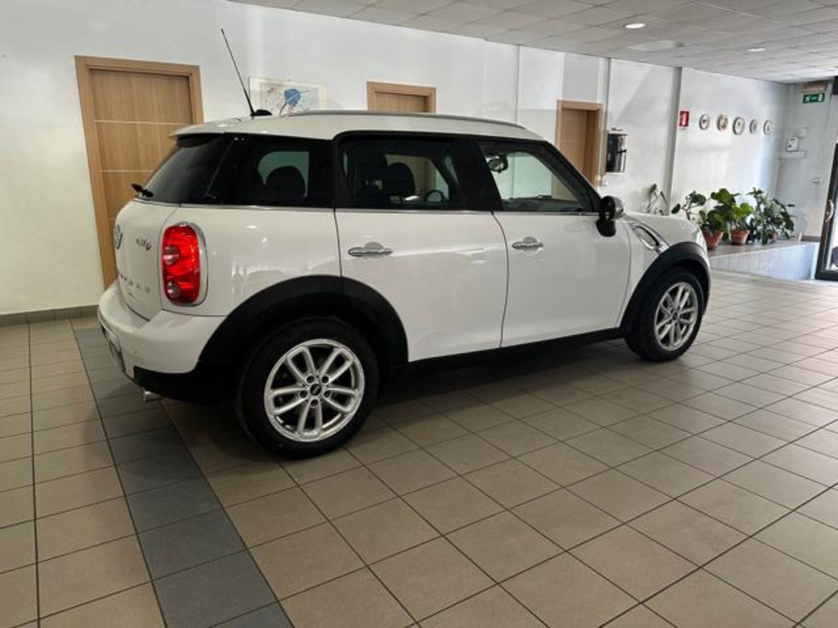 MINI Mini Countryman 1.6 One D Countryman (4)