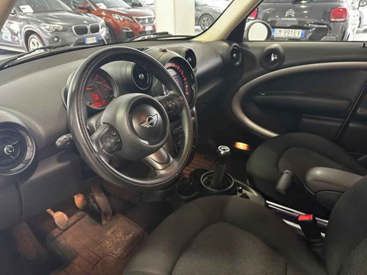MINI Mini Countryman 1.6 One D Countryman (7)