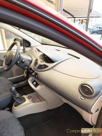 Renault Twingo 1.2 16V LEV Dynamique (12)