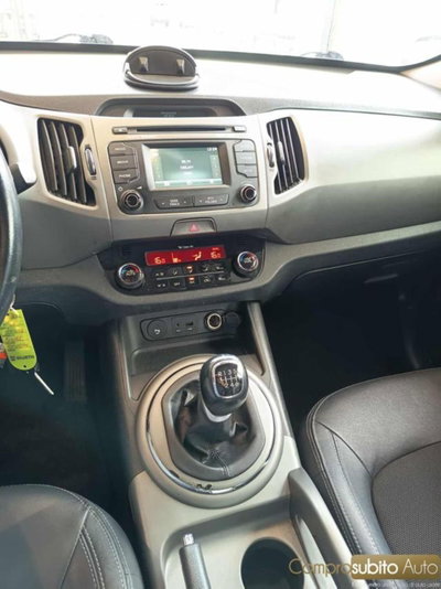 Kia Sportage 1.7 CRDI VGT 2WD high tech (15)