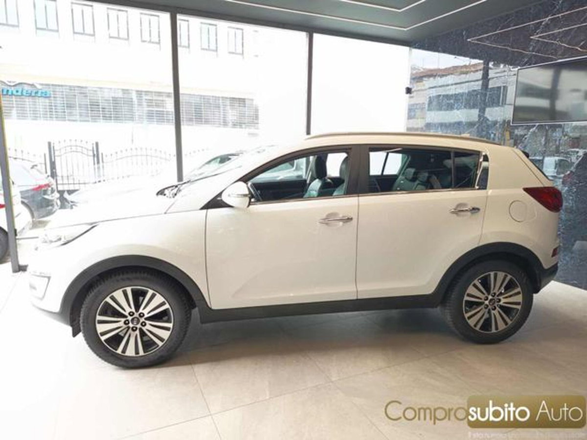 Kia Sportage 1.7 CRDI VGT 2WD high tech (6)