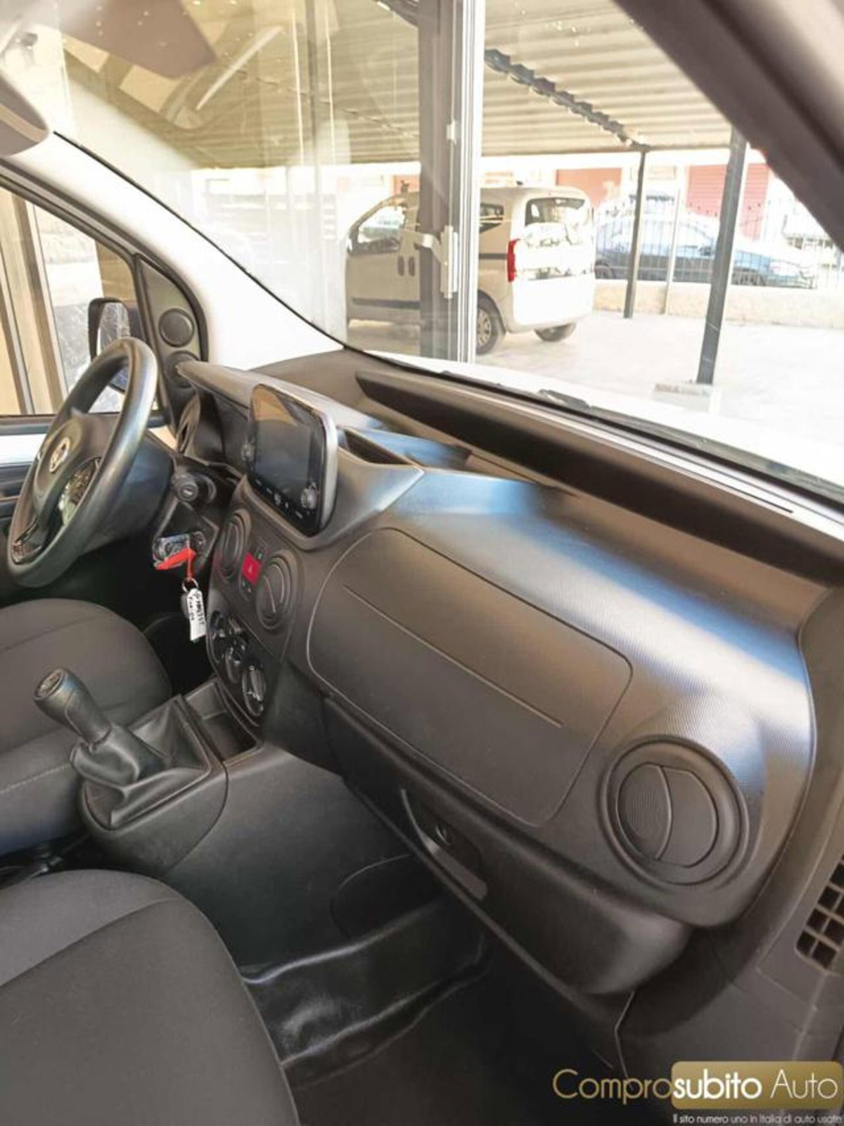 Fiat Fiorino 1.3 MJT 80CV Cargo (14)