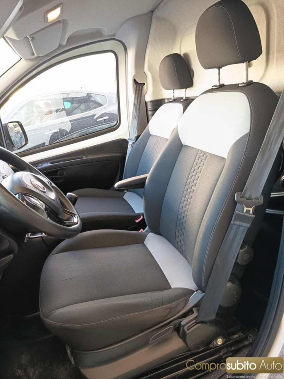 Fiat Fiorino 1.3 MJT 80CV Cargo (20)