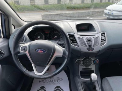 Ford Fiesta 1.2 82 CV 5 porte Titanium (11)
