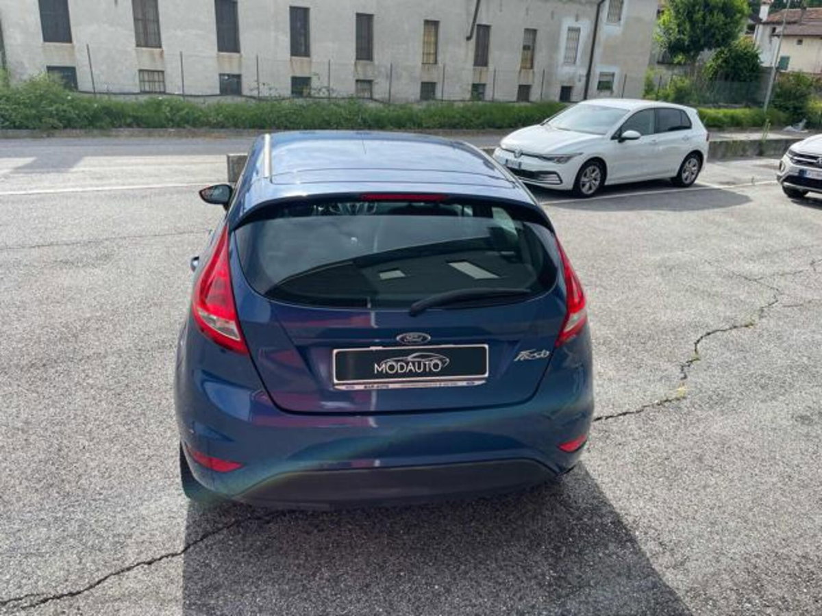 Ford Fiesta 1.2 82 CV 5 porte Titanium (6)