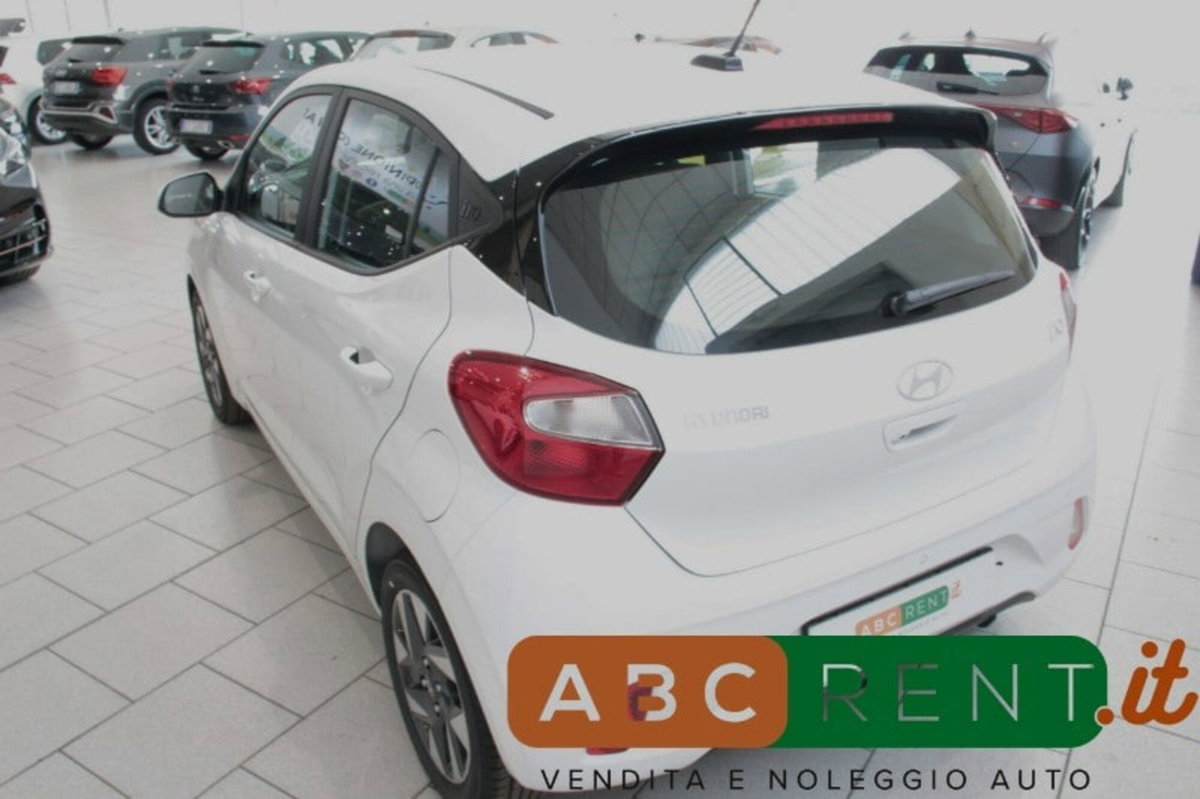 Hyundai i10 1.0 mpi Connectline 63cv (3)