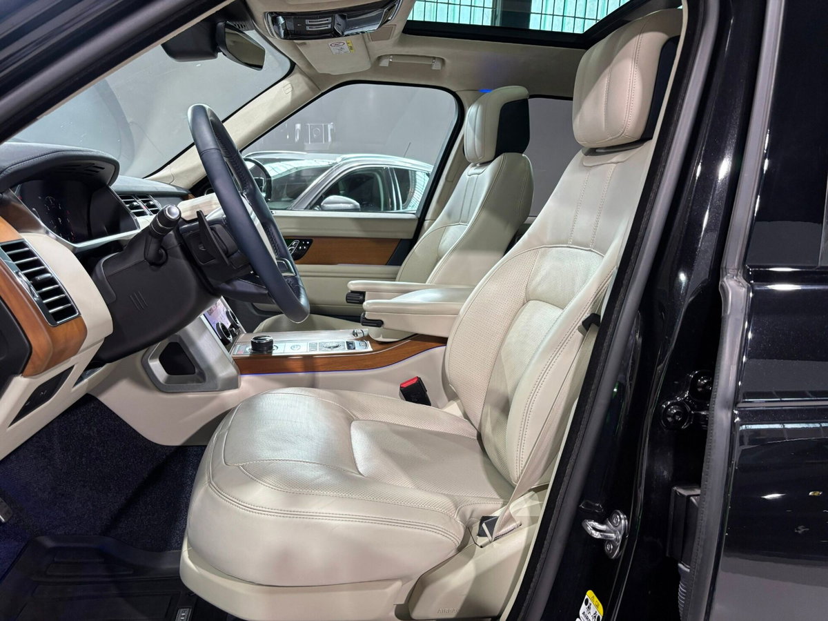 Land Rover Range Rover 3.0D l6 Westminster (8)