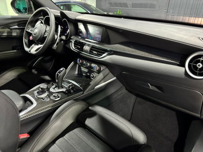Alfa Romeo Stelvio Stelvio 2.9 Bi-Turbo V6 510 CV AT8 Quadrifoglio (13)