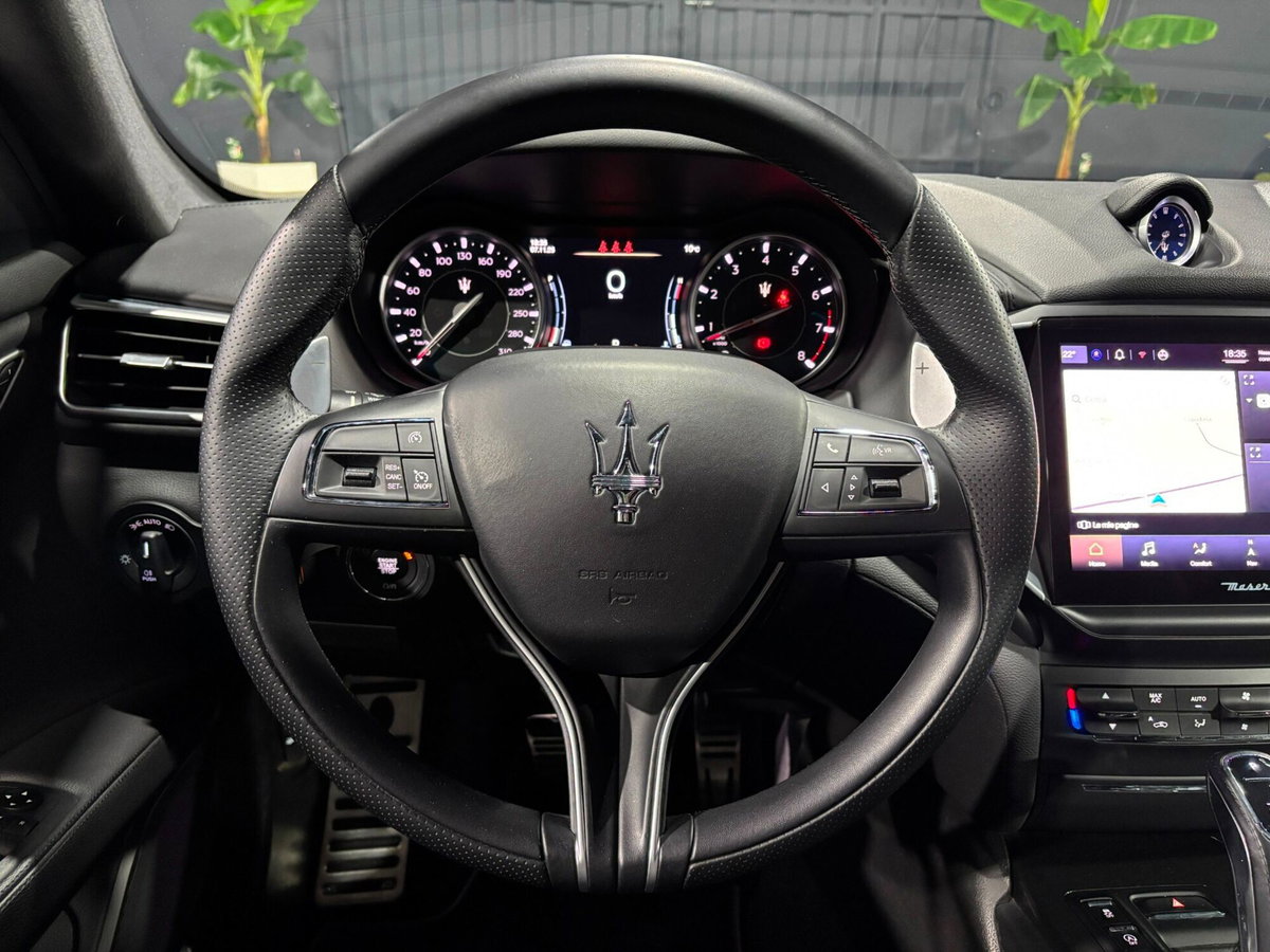 Maserati Ghibli Ghibli V6 430 CV AWD Modena (11)