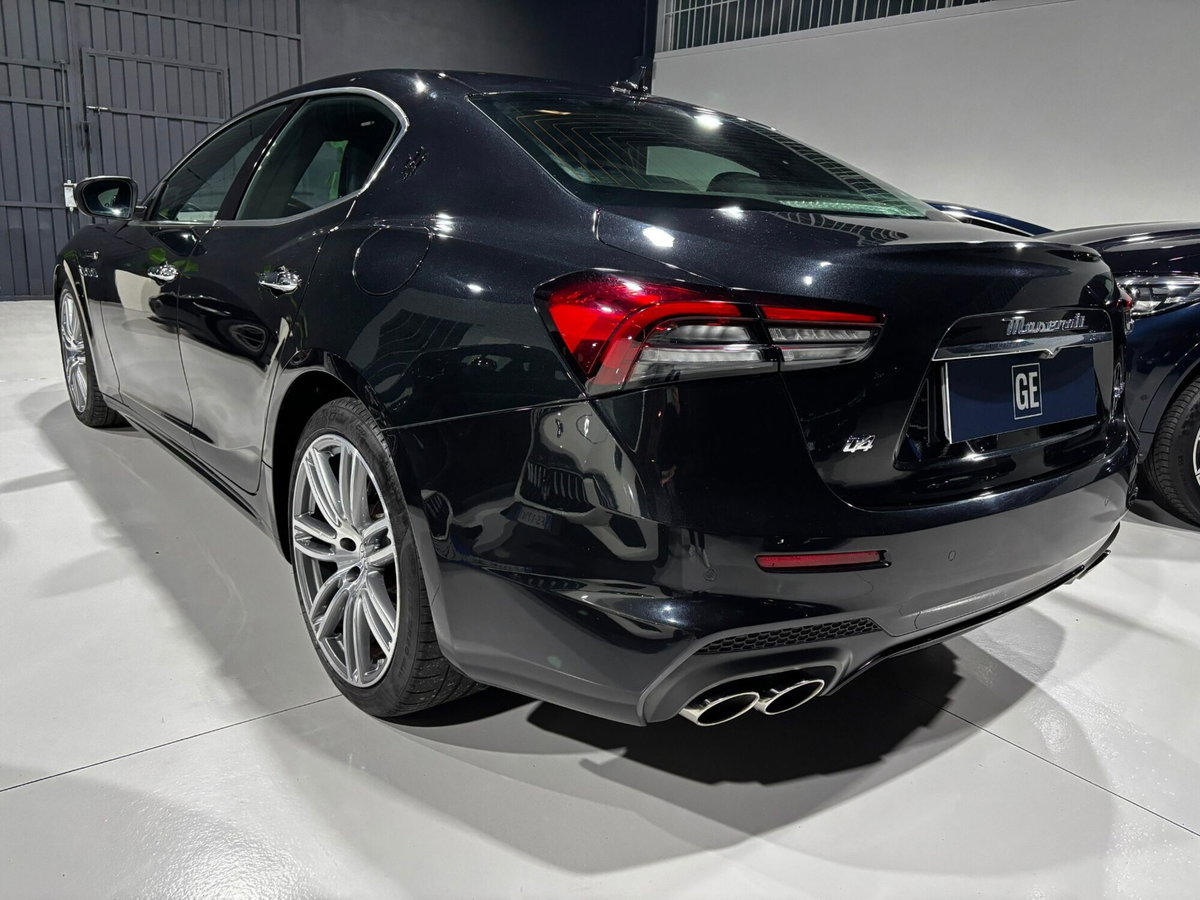 Maserati Ghibli Ghibli V6 430 CV AWD Modena (4)