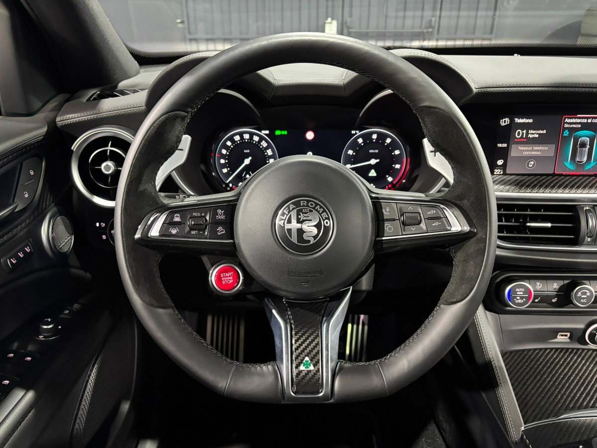 Alfa Romeo Stelvio 2.9 V6 Quadrifoglio Q4 520cv auto (11)