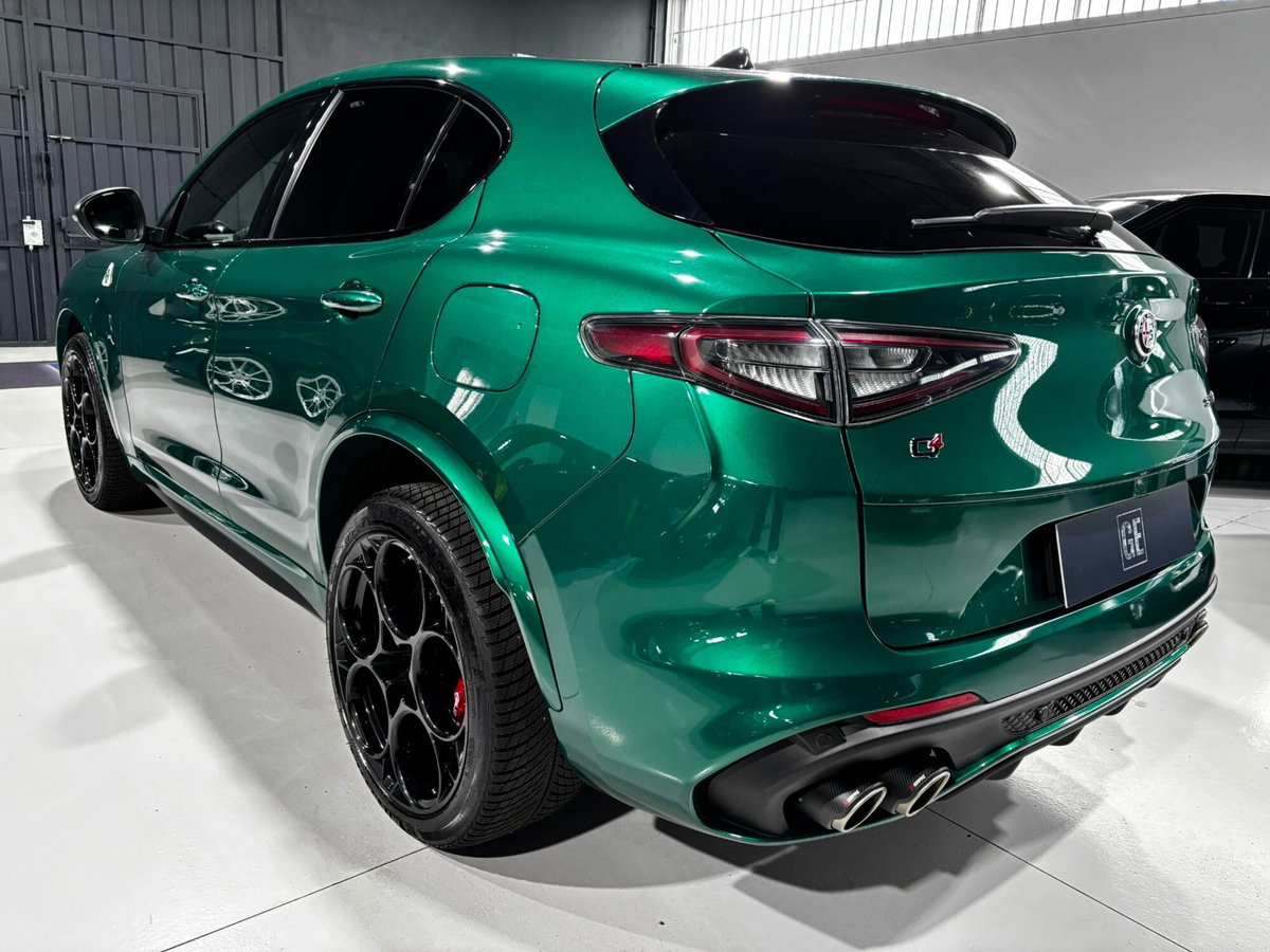 Alfa Romeo Stelvio 2.9 V6 Quadrifoglio Q4 520cv auto (4)