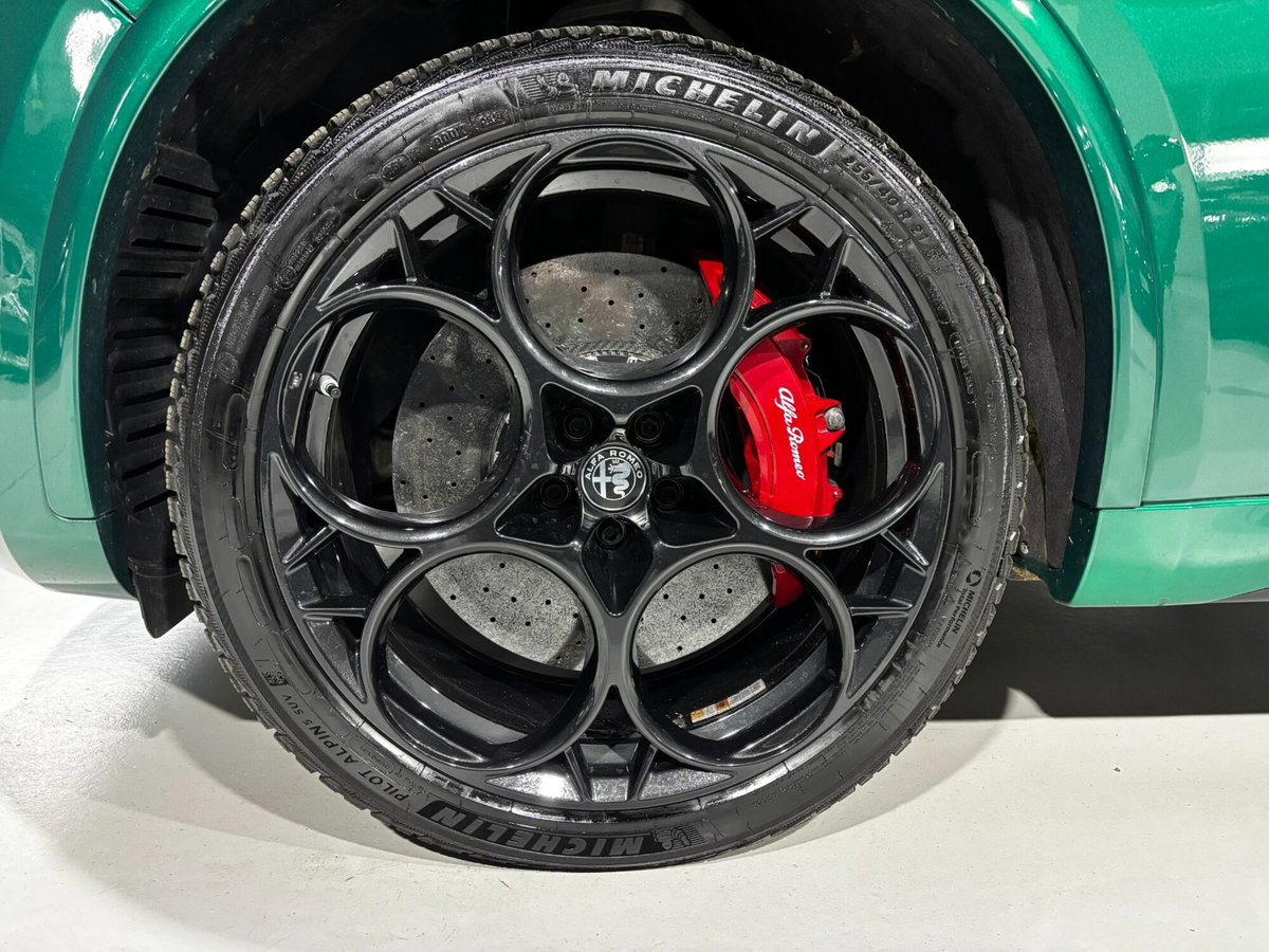 Alfa Romeo Stelvio 2.9 V6 Quadrifoglio Q4 520cv auto (6)