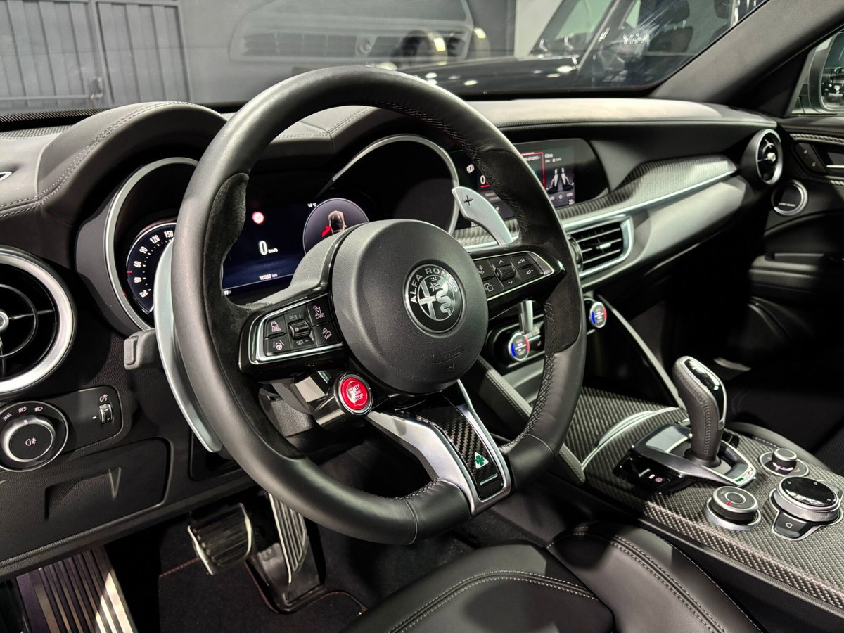Alfa Romeo Stelvio 2.9 V6 Quadrifoglio Q4 520cv auto (7)