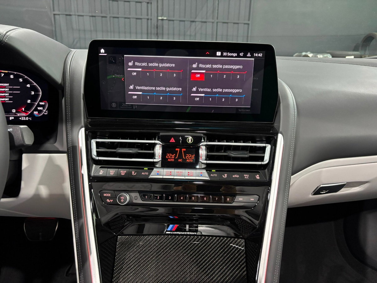 BMW Serie 8 Cabrio M8  Competition (11)