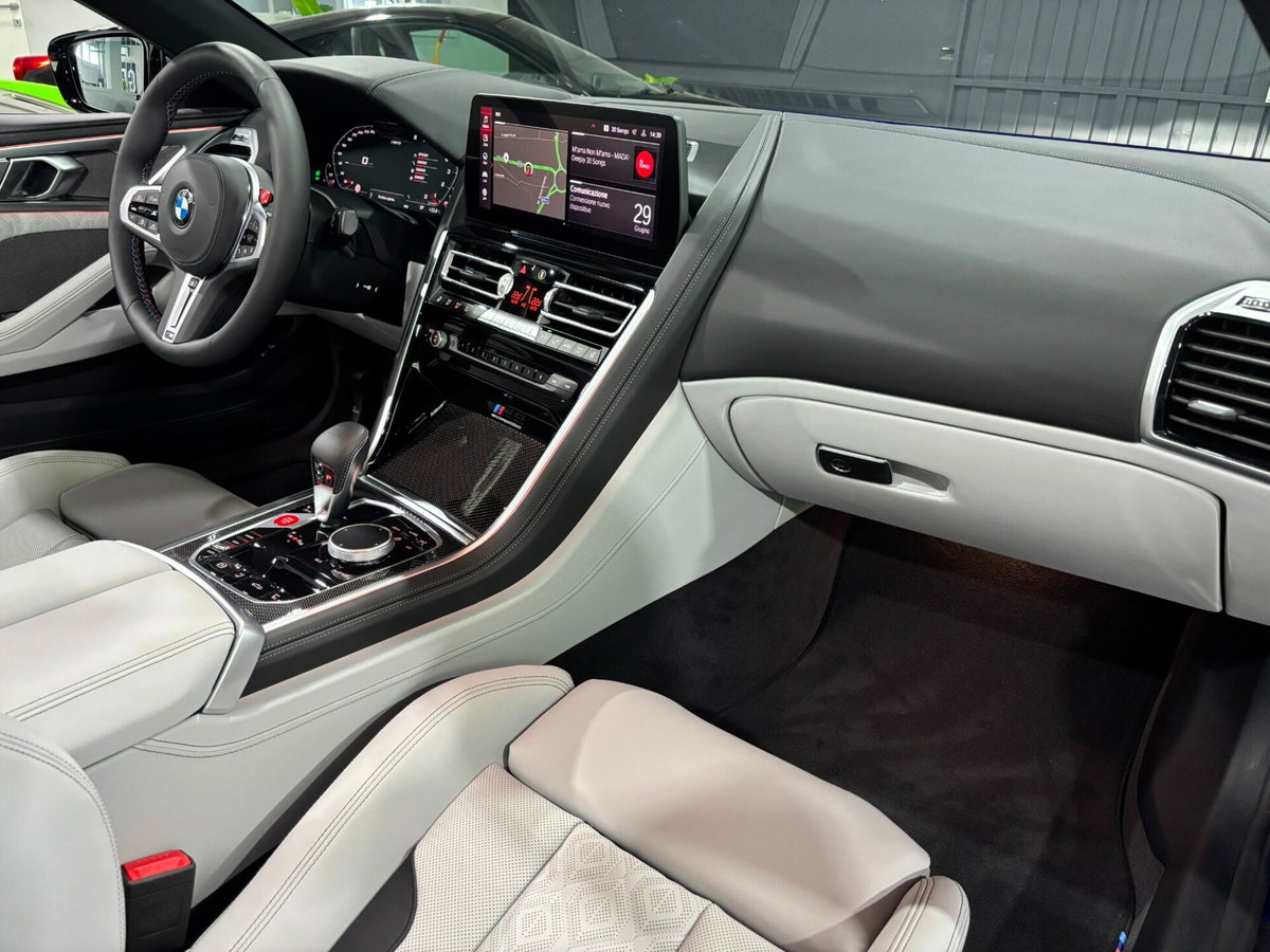 BMW Serie 8 Cabrio M8  Competition (13)