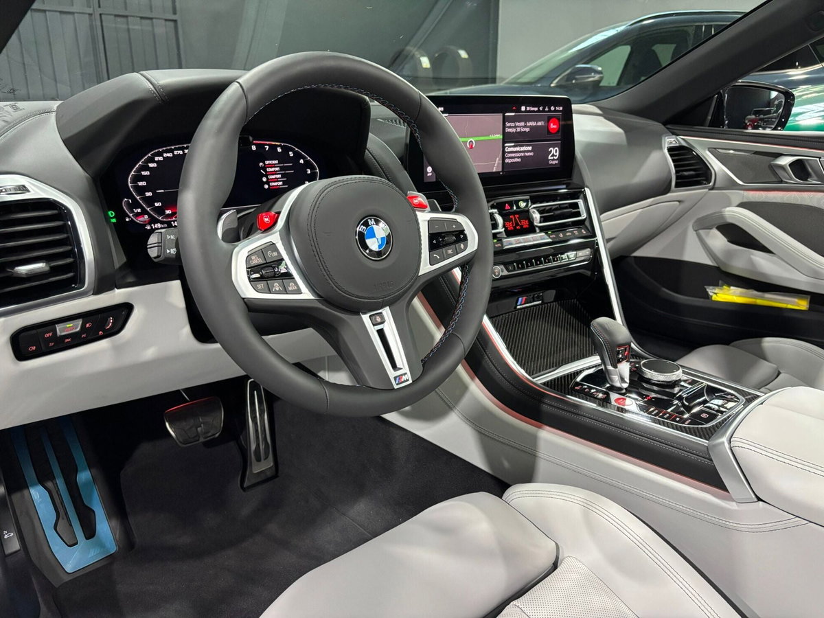 BMW Serie 8 Cabrio M8  Competition (6)