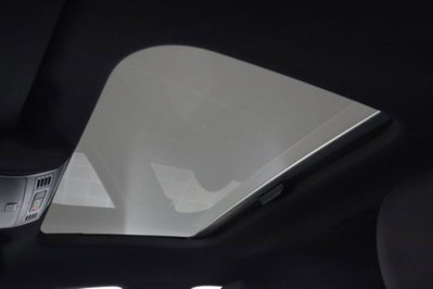 Volkswagen Taigo 1.0 tsi R-Line 115cv (13)
