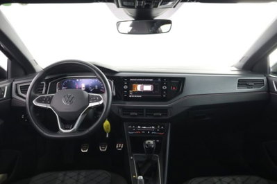 Volkswagen Taigo 1.0 tsi R-Line 115cv (4)