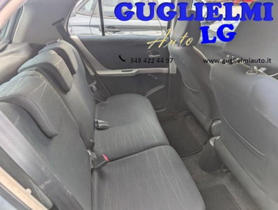 Toyota Yaris 1.3 5 porte Sol (18)