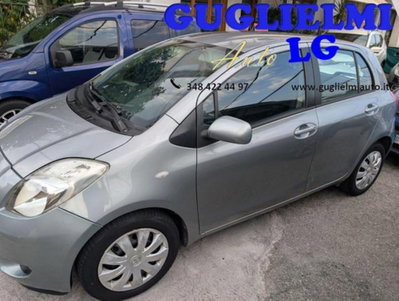 Toyota Yaris 1.3 5 porte Sol (4)