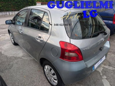 Toyota Yaris 1.3 5 porte Sol (5)