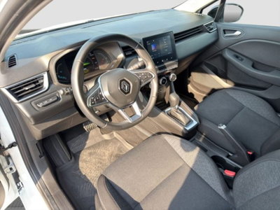 Renault Clio Full Hybrid E-Tech 145 CV 5 porte Evolution (9)