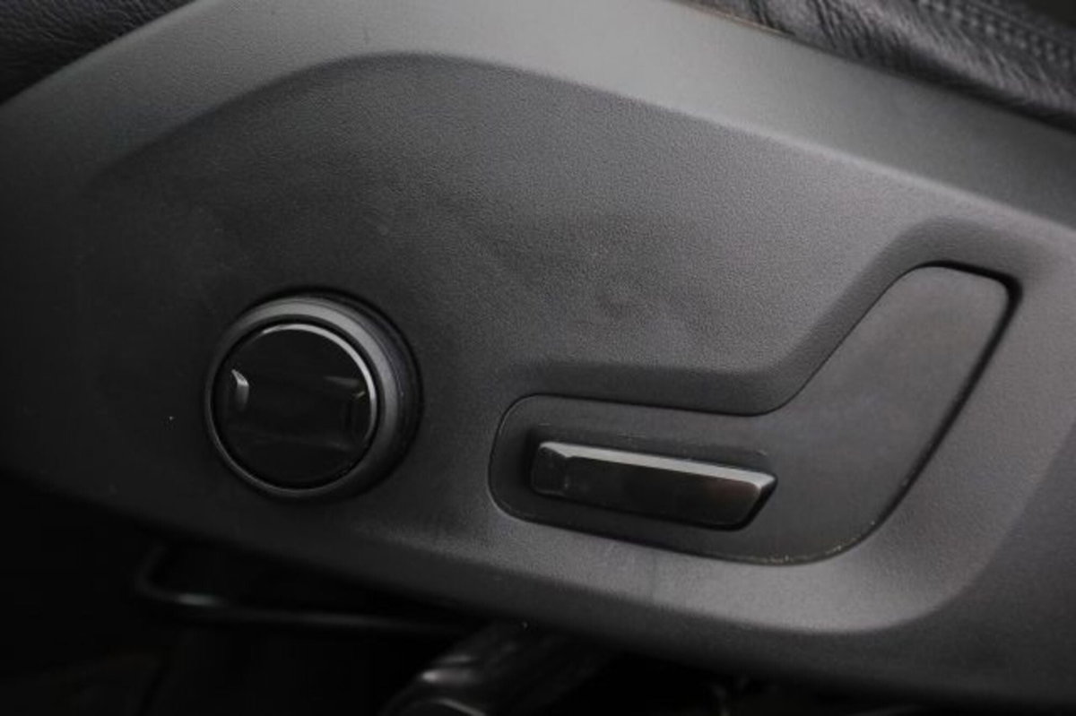 Volvo XC60 B4 Geartronic Momentum Pro (14)