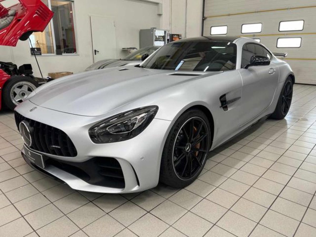 Mercedes-Benz AMG GT R GT R