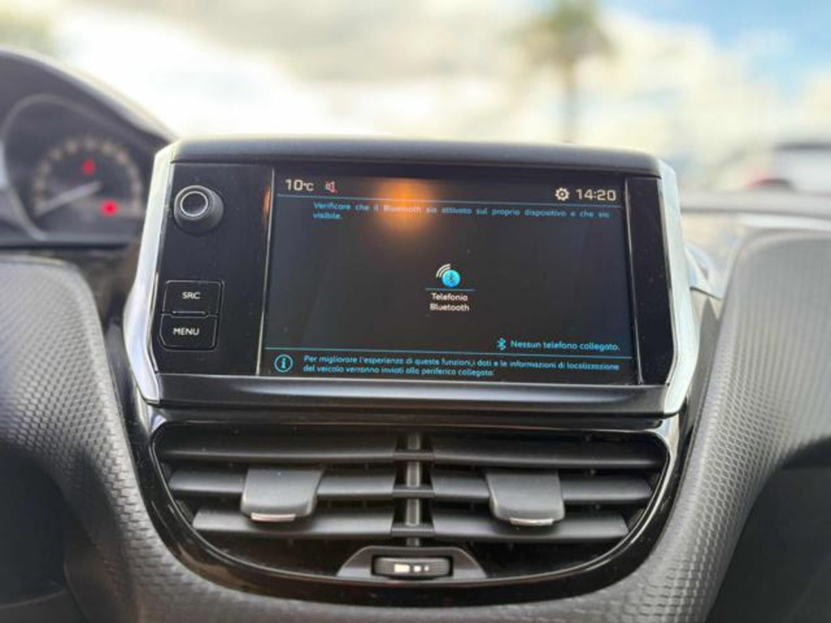Peugeot 2008 BlueHDi 100 S&S Active (12)