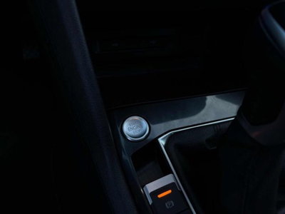Volkswagen Tiguan 2.0 tdi Elegance 150cv dsg (11)