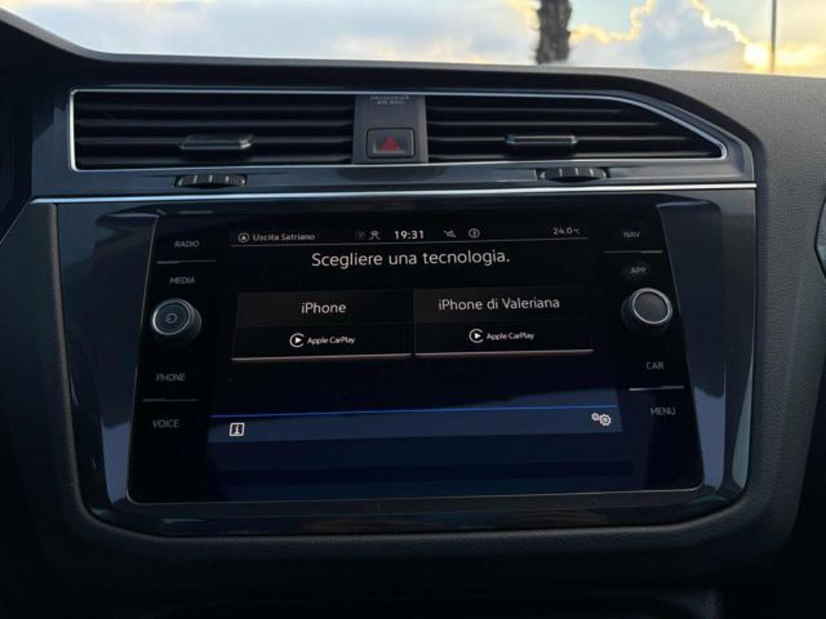 Volkswagen Tiguan 2.0 tdi Elegance 150cv dsg (12)