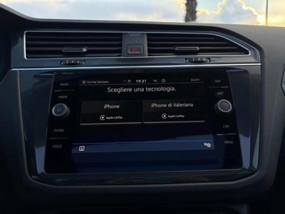 Volkswagen Tiguan 2.0 tdi Elegance 150cv dsg (12)