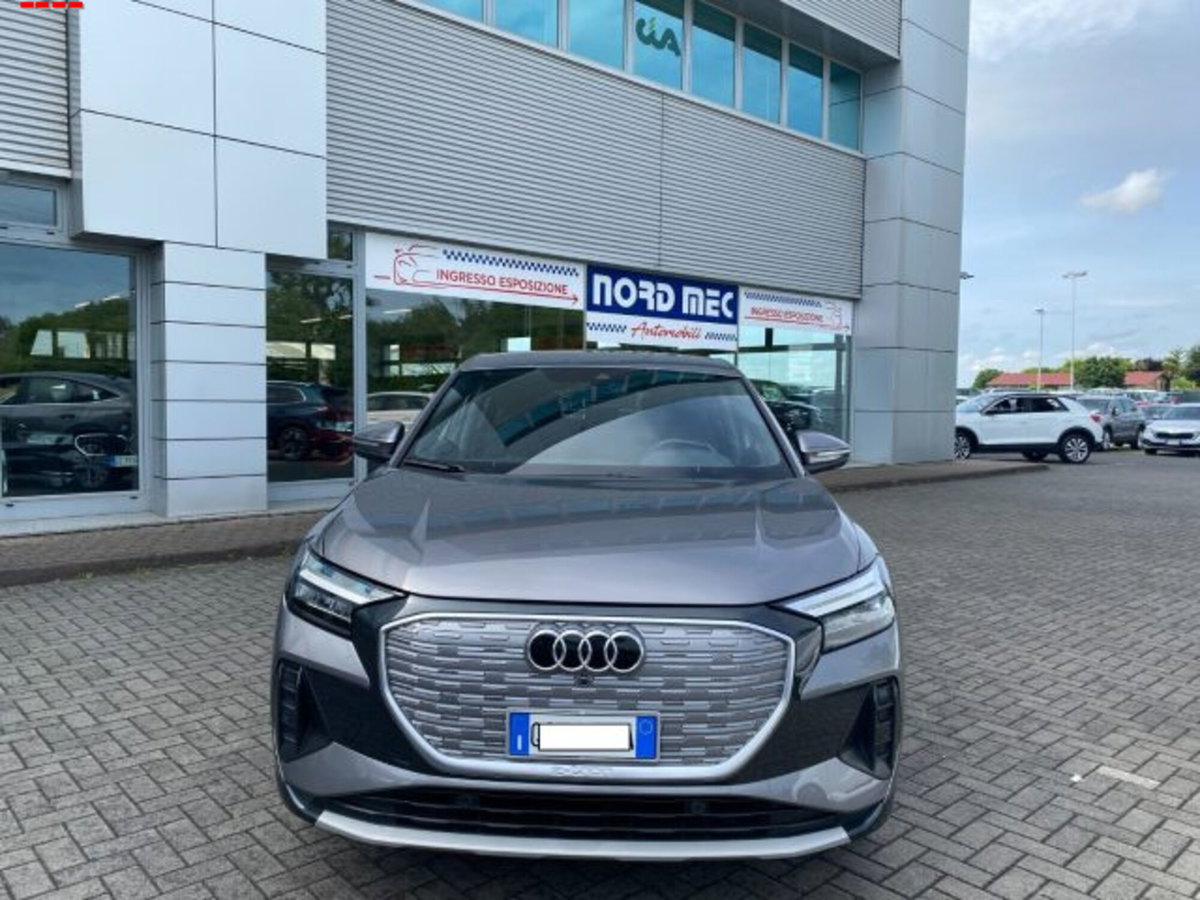 Audi Q4 Sportback Q4 40 e-tron Business Advanced (2)