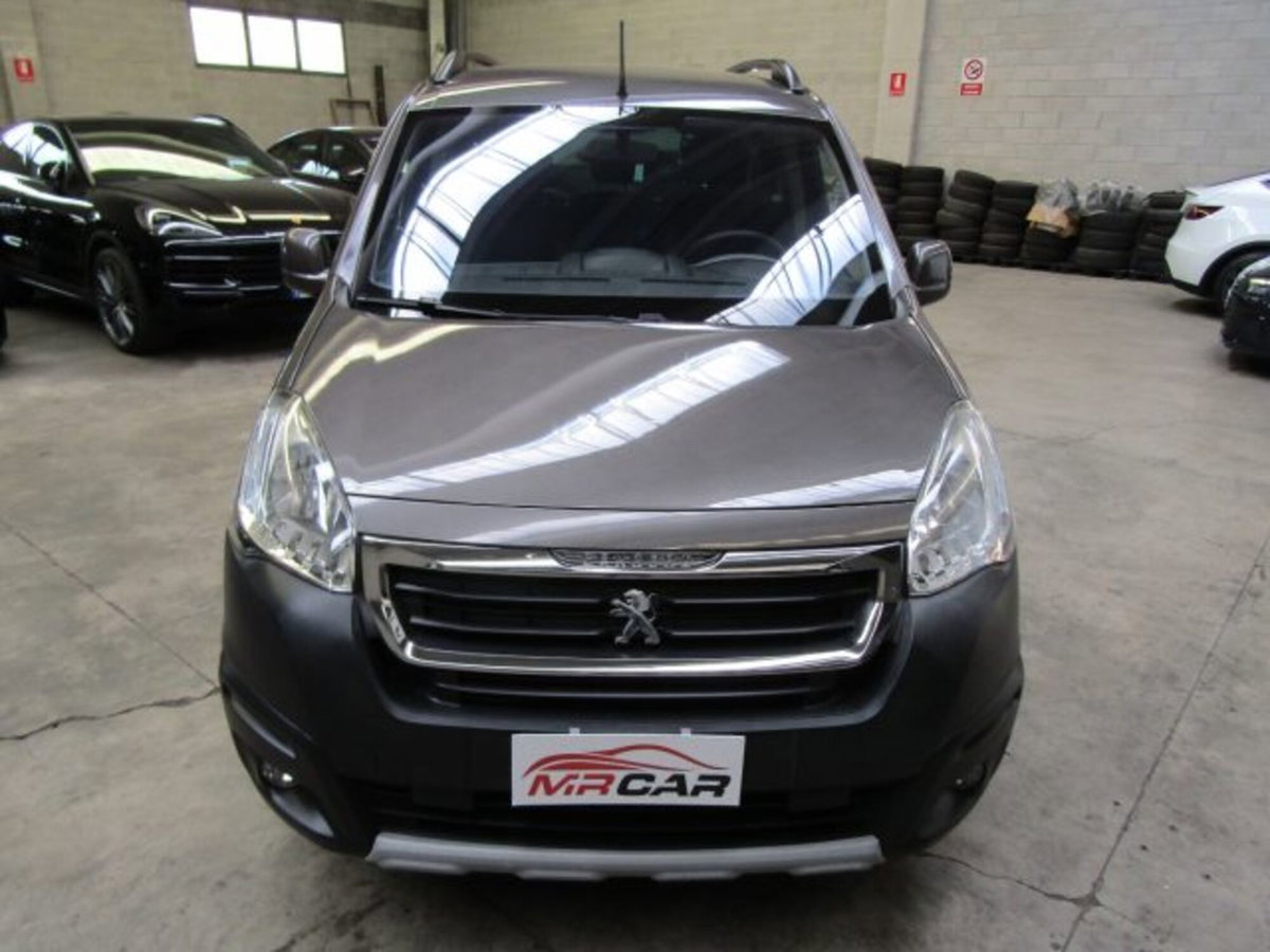 Peugeot Partner BlueHDi 120 S&S Outdoor (2)