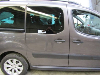 Peugeot Partner BlueHDi 120 S&S Outdoor (4)