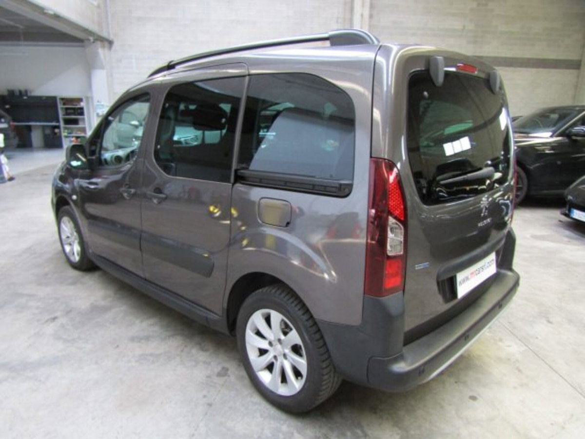 Peugeot Partner BlueHDi 120 S&S Outdoor (7)