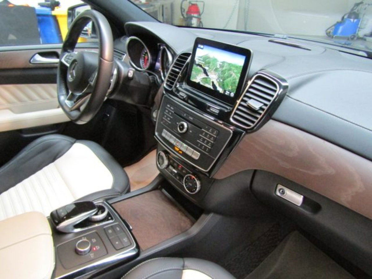 Mercedes-Benz GLE Coupé 350 d 4Matic Coupé Premium Plus (16)