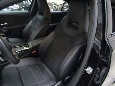 Mercedes-Benz Classe A 250 AMG Line Premium Plus 4matic auto (10)