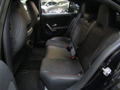 Mercedes-Benz Classe A 250 AMG Line Premium Plus 4matic auto (11)