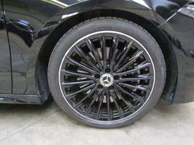 Mercedes-Benz Classe A 250 AMG Line Premium Plus 4matic auto (4)