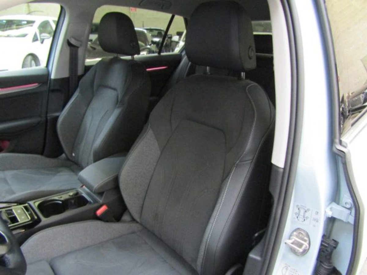 Volkswagen Golf 1.5 TSI 150 CV EVO ACT 1st Edition Style (10)