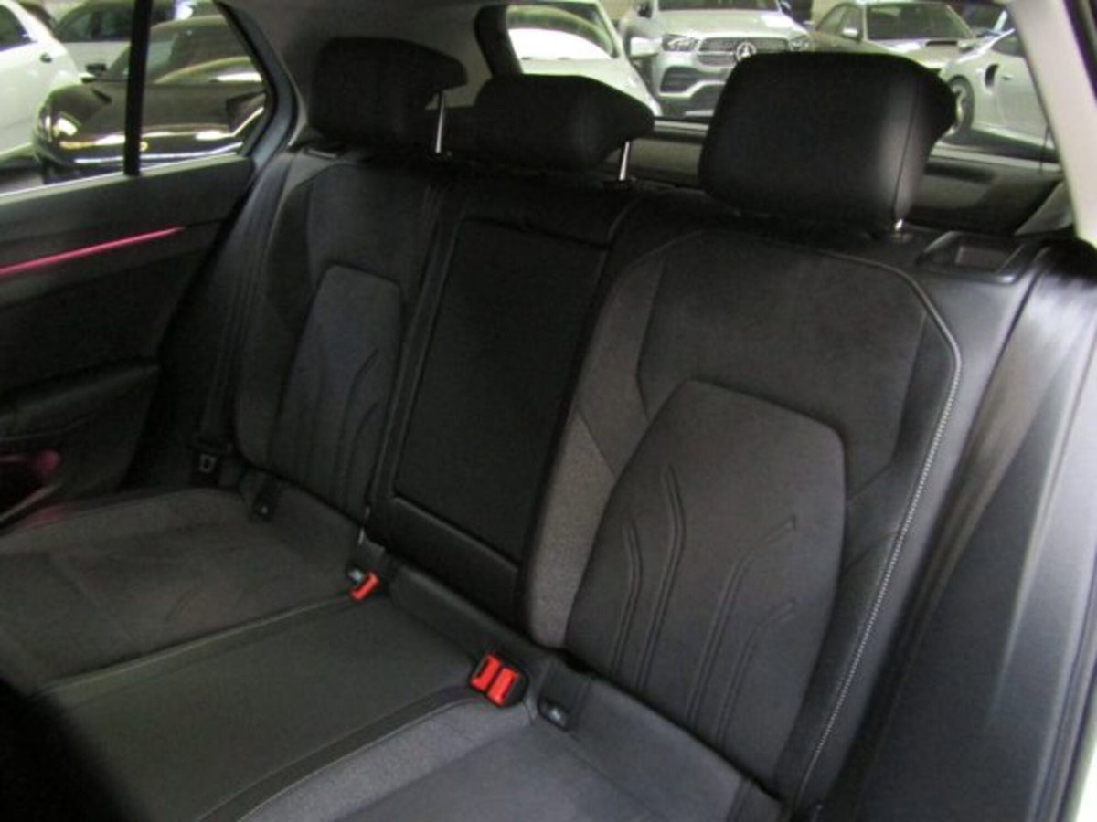 Volkswagen Golf 1.5 TSI 150 CV EVO ACT 1st Edition Style (12)