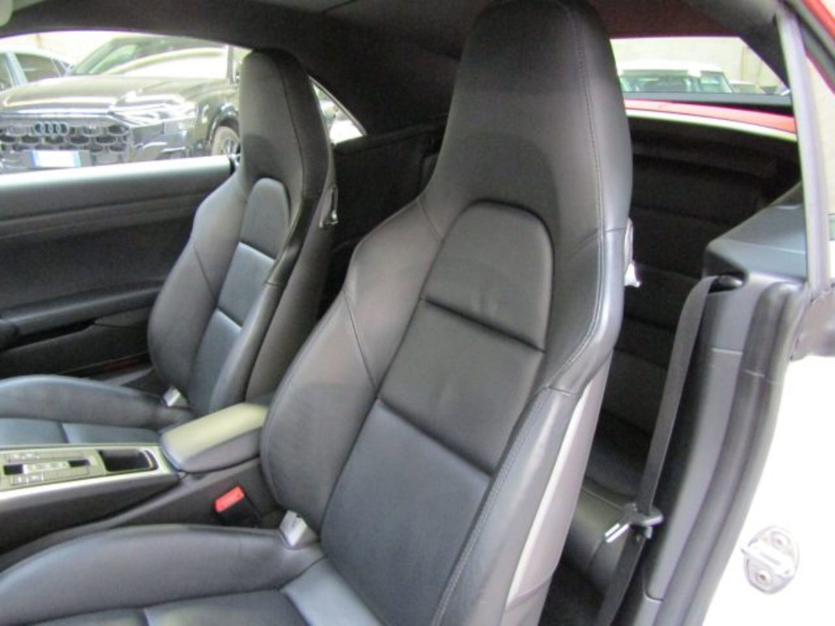 Porsche 911 Cabrio 3.4 Carrera (15)