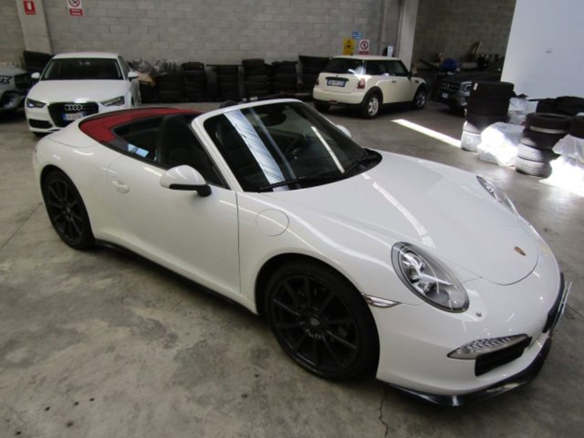 Porsche 911 Cabrio 3.4 Carrera (9)
