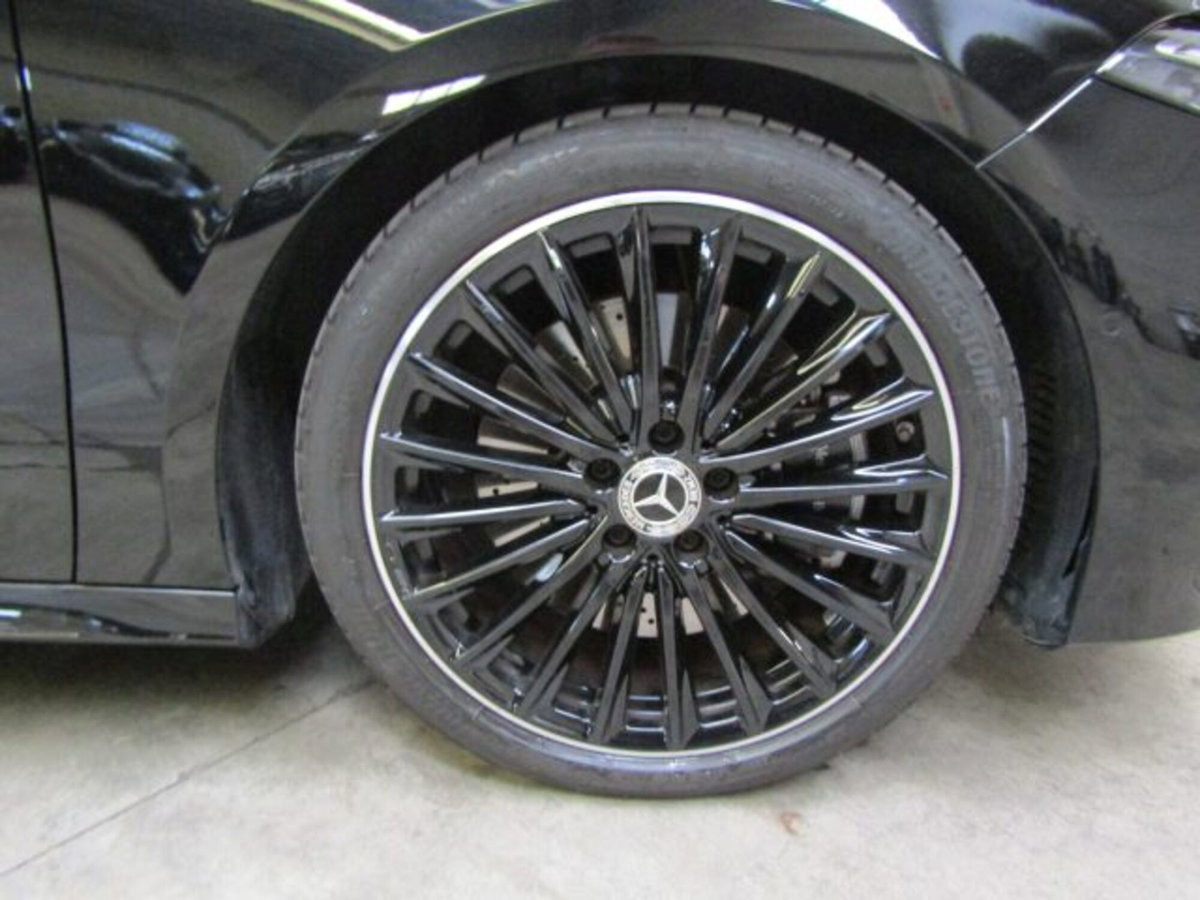 Mercedes-Benz Classe A 250 AMG Line Premium Plus 4matic auto (4)