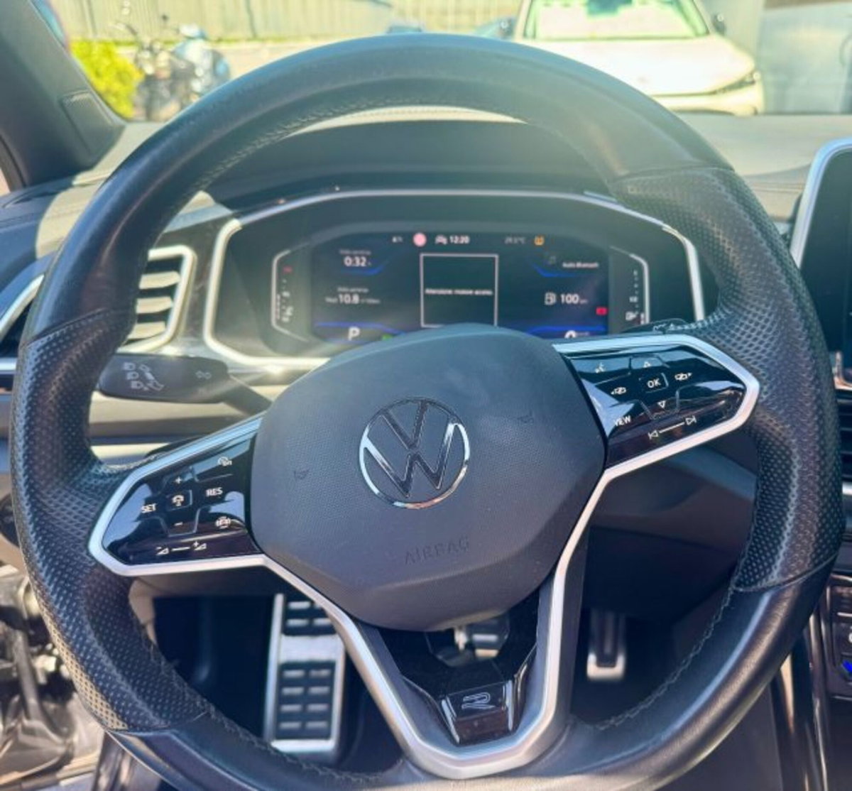 Volkswagen T-Roc 2.0 tdi R-Line 4motion 150cv dsg (13)
